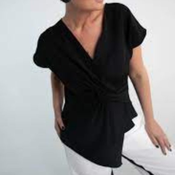 Cazinc The Label Sierra Twist Top: Black - Picture 3 of 10